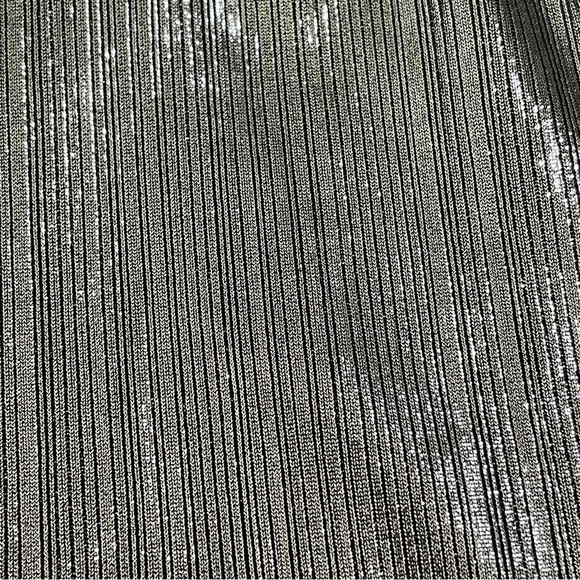 NWT House of CB Alvona Metallic Silver Plisse Drape Mini Dress Small - Picture 14 of 16